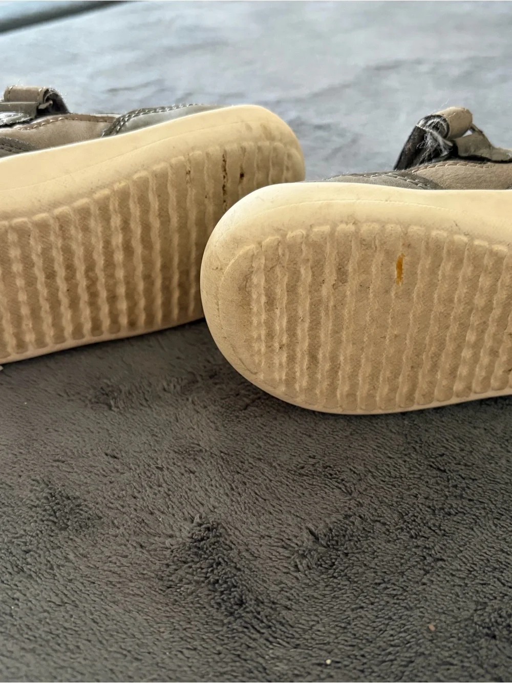 Stride Rite Soft Motion shoes Sz 5 - Picture 4 of 4